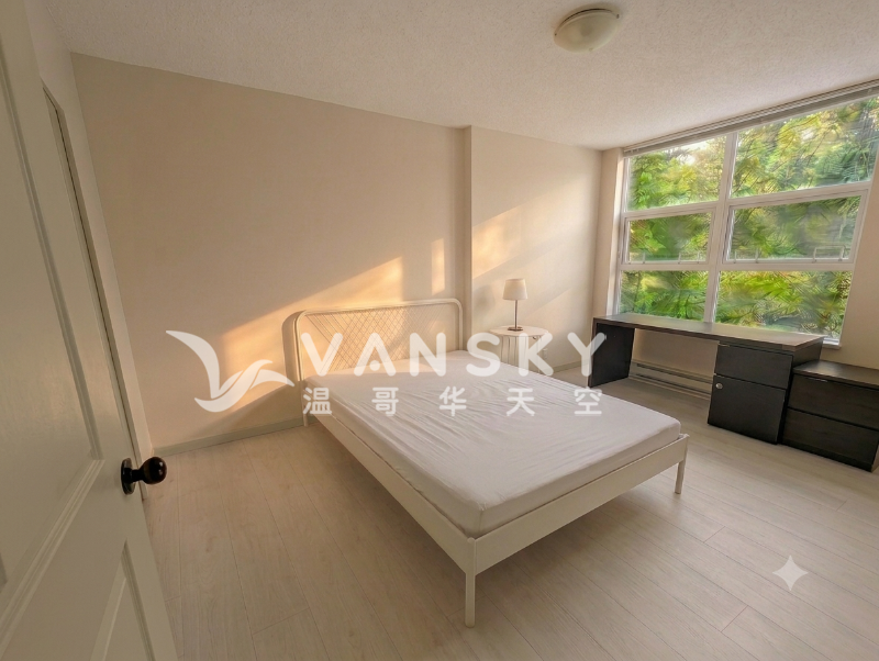 260803151815_301 master bedroom 1.png